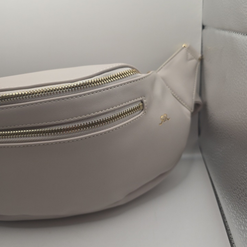 Ruby & Rae Sidekick Camera Bag - Picture 2 of 14